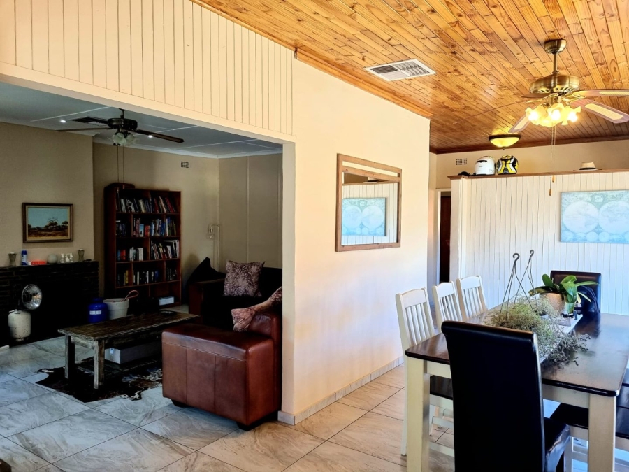 4 Bedroom Property for Sale in Monument Heights Northern Cape